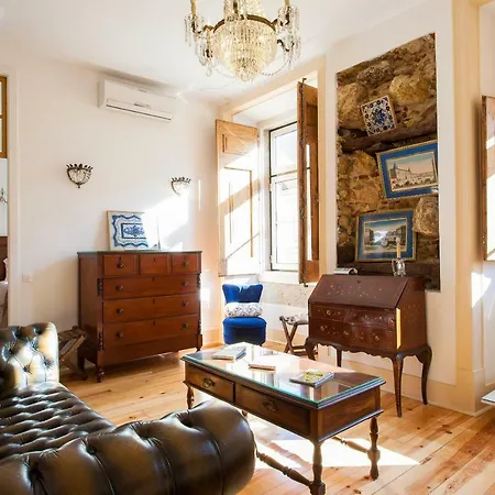 Apartment Downtown Vintage Pombalino *